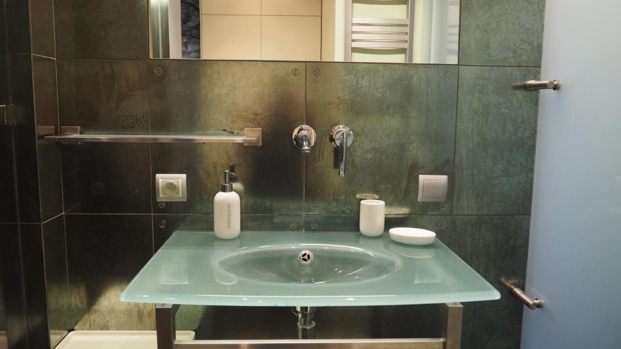 גדנסק Grand-Tourist Trident Apartments מראה חיצוני תמונה